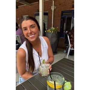 Meet your Posher, Kathryn